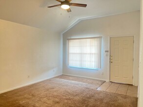 4505 John David Dr in Killeen, TX - Foto de edificio - Building Photo