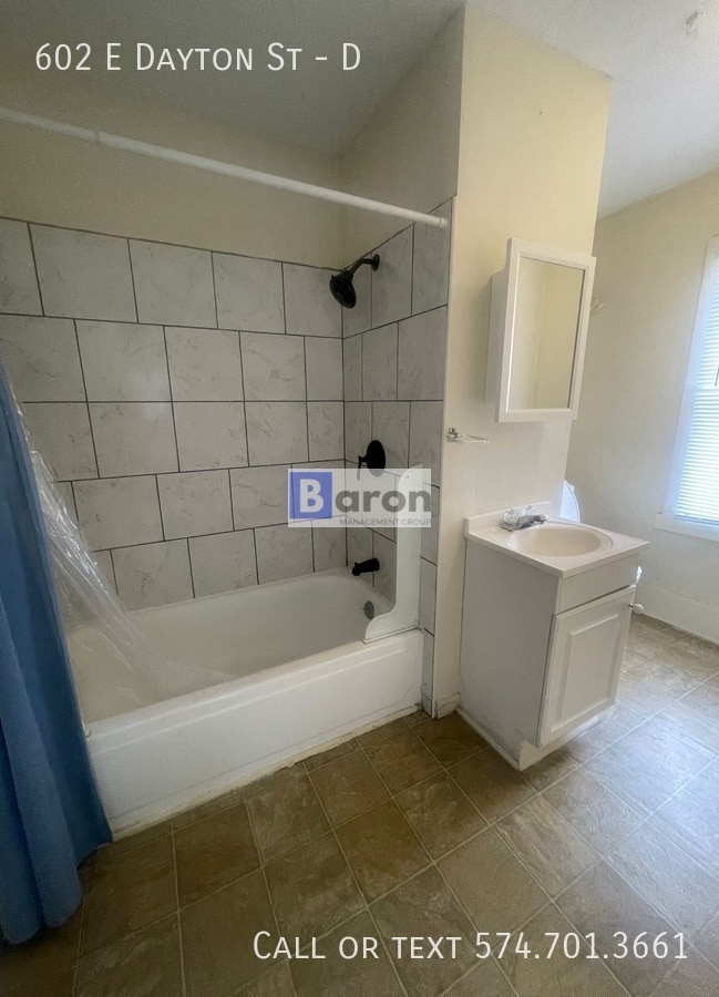 property at 602 E Dayton St