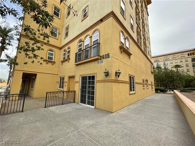 property at 2405 W Serene Ave