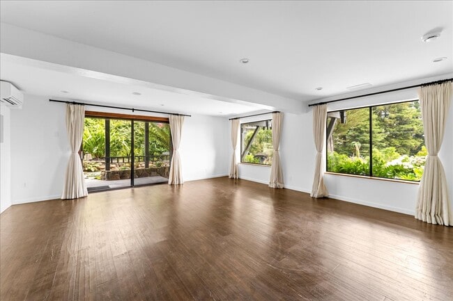 473 Panoramic Hwy in Mill Valley, CA - Building Photo - Building Photo