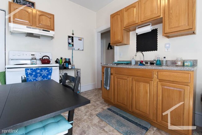 30 Royal St-Unit -26-4 in Boston, MA - Building Photo - Building Photo