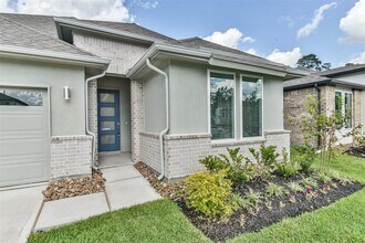 14316 Yellow Hawthorn Ct in Shenandoah, TX - Building Photo - Building Photo