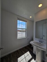 7430 Chadbourne Wy in Sacramento, CA - Building Photo - Building Photo