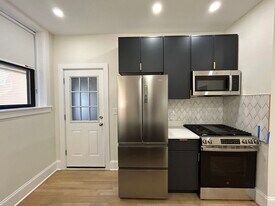 4636 N Hamilton Ave in Chicago, IL - Building Photo