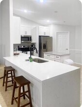 5019 23rd St E in Bradenton, FL - Foto de edificio - Building Photo