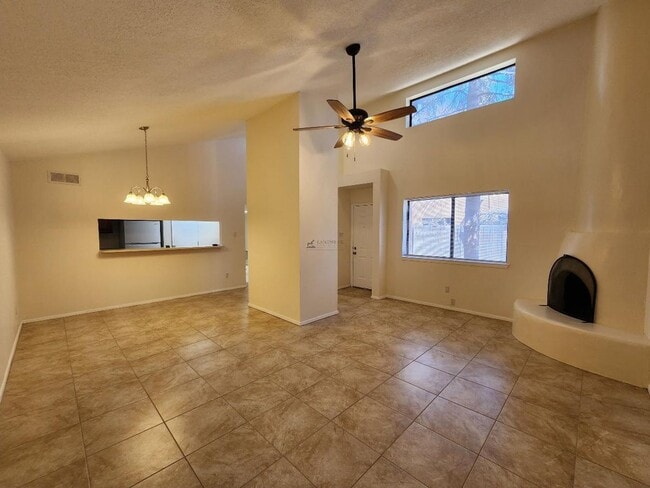 property at 2867 Calle De Oriente