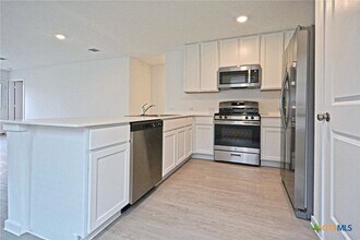 3748 Axis Hl St in New Braunfels, TX - Building Photo - Building Photo