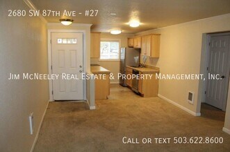 2680 SW 87th Ave, Unit #27 in Portland, OR - Building Photo - Building Photo