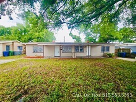 609 Ave G SE in Winter Haven, FL - Building Photo