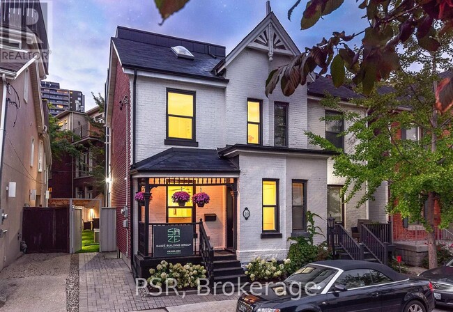 10 Bishop St