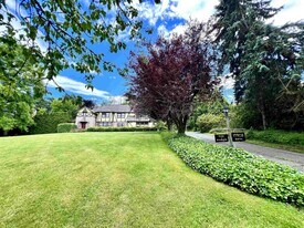 17302-17329 29 Ave in Surrey, BC - Building Photo