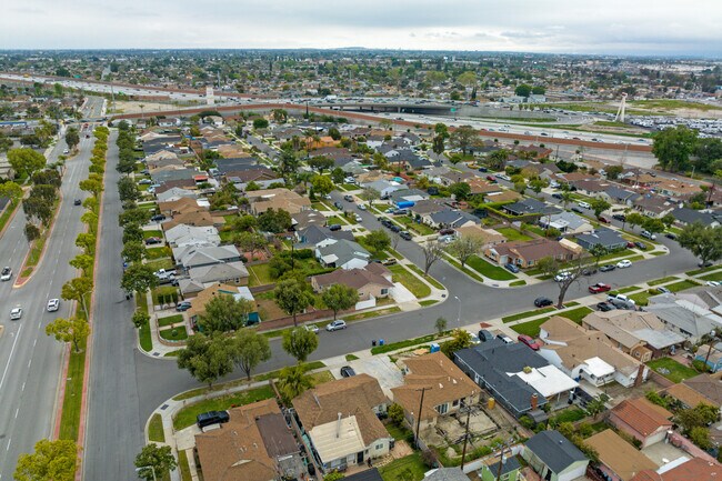 Apartments for rent in Santa Fe Springs, CA