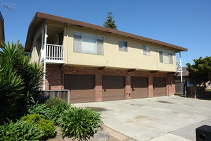 567 Hazel Dell Way Apartments