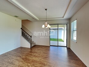 11822 Thicket Wood Dr in Riverview, FL - Building Photo - Building Photo