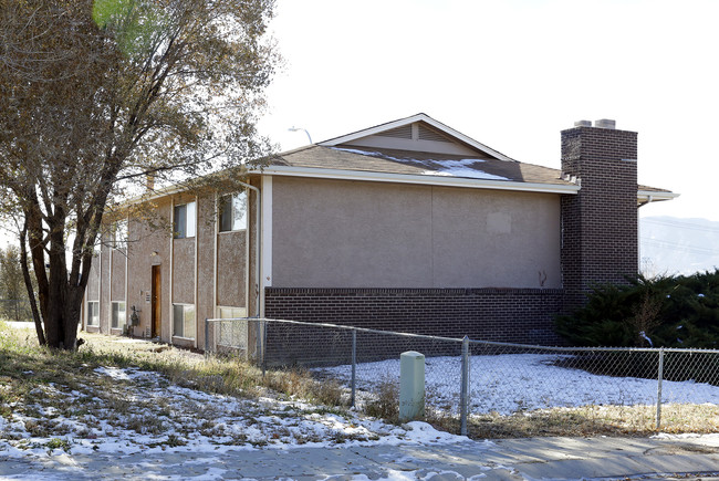 4025 Ruskin Way in Colorado Springs, CO - Building Photo - Building Photo