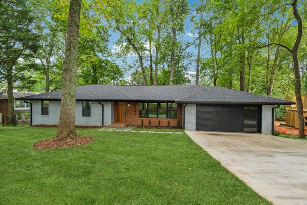 1542 Lavista Rd NE in Atlanta, GA - Building Photo