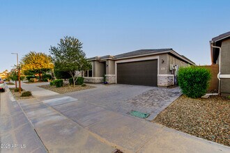 18345 W Ipswitch Wy in Surprise, AZ - Building Photo - Building Photo