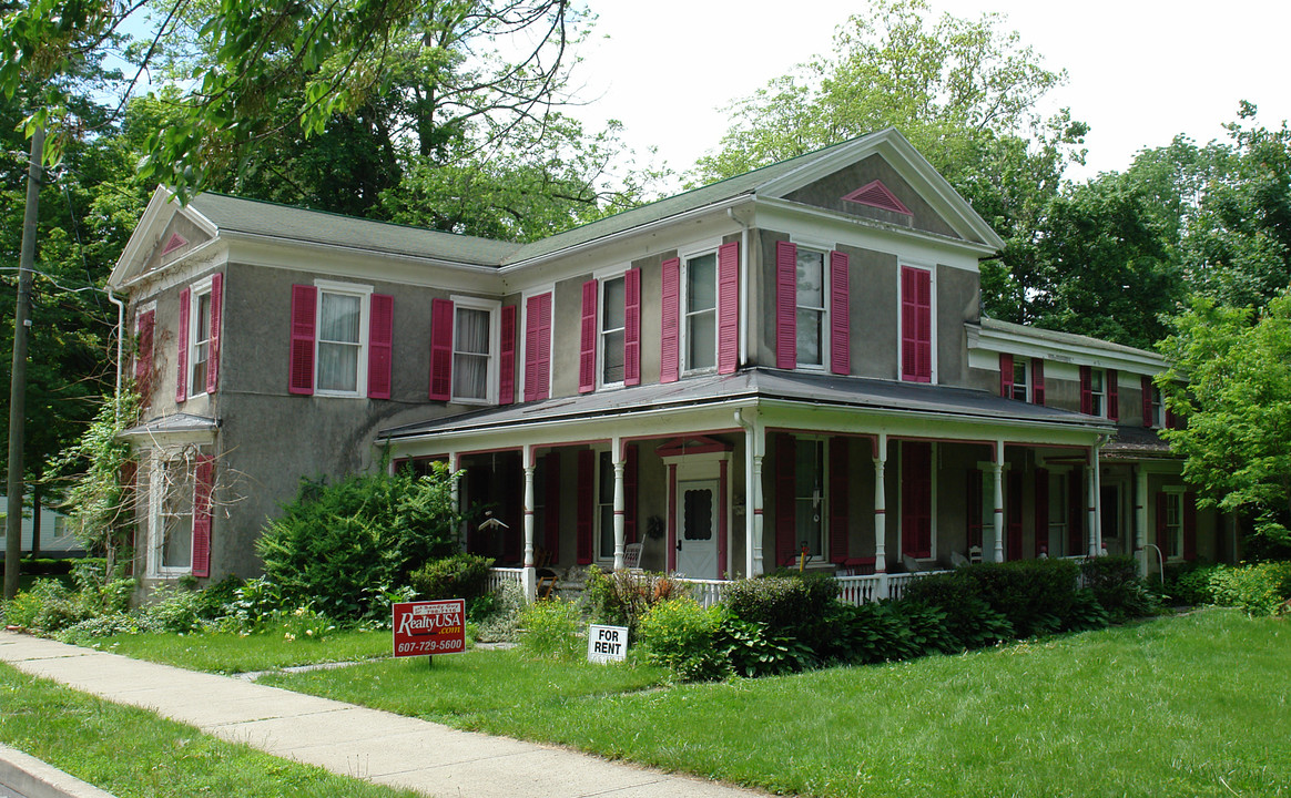 117 Front St in Owego, NY - Building Photo