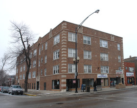 2854-2860 W Montrose Ave in Chicago, IL - Building Photo - Building Photo