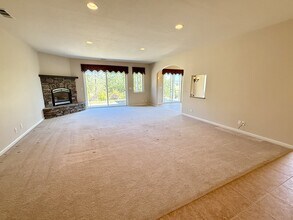 1580 Kilham Ct in Jackson, CA - Building Photo - Building Photo