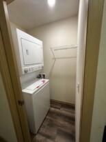 1174 Stonewood Crossing, Unit 203 in Sun Prairie, WI - Building Photo