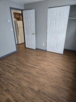 32 Scioto Dr in Heath, OH - Building Photo