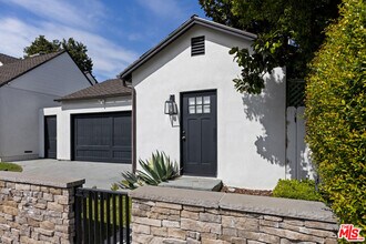 4316 N Clybourn Ave in Burbank, CA - Foto de edificio - Building Photo