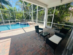 11206 Maritime Ct in Wellington, FL - Building Photo - Building Photo
