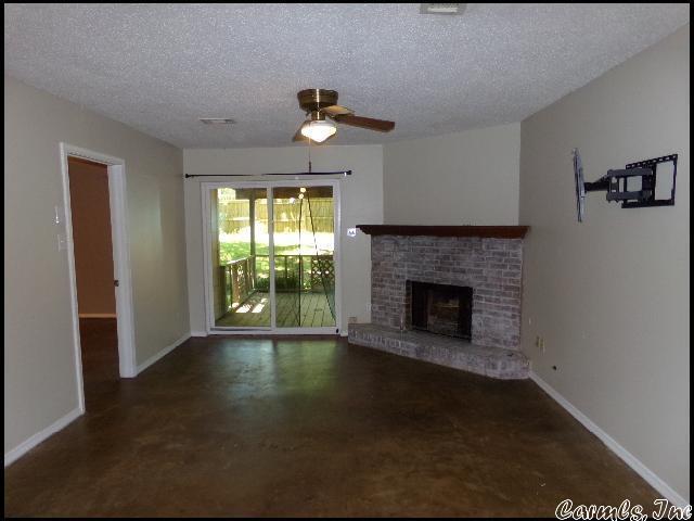 49 Oak Forest Pl in Maumelle, AR - Building Photo - Building Photo