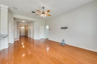 5909 Paloma Blanca Dr in Fort Worth, TX - Building Photo - Building Photo