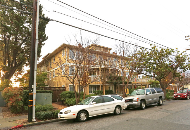 Lytton Gardens Senior Communities in Palo Alto, CA - Building Photo - Building Photo