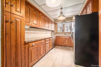 2716 Van Alstyne St in Wyandotte, MI - Foto de edificio - Building Photo