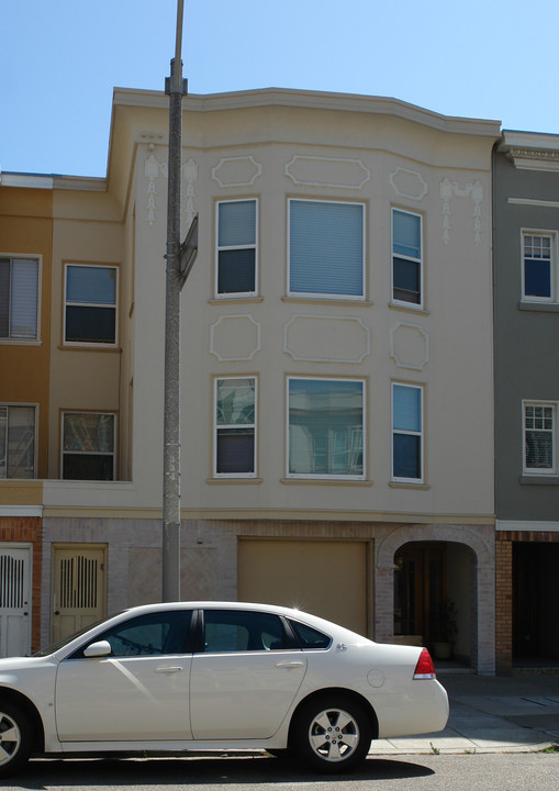 3330 Octavia St in San Francisco, CA - Building Photo