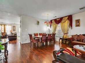 5514 Gatesprings Ln in Sugar Land, TX - Building Photo - Building Photo