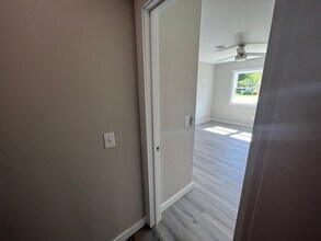 566 Kelly Rd in Wilmington, NC - Building Photo - Building Photo