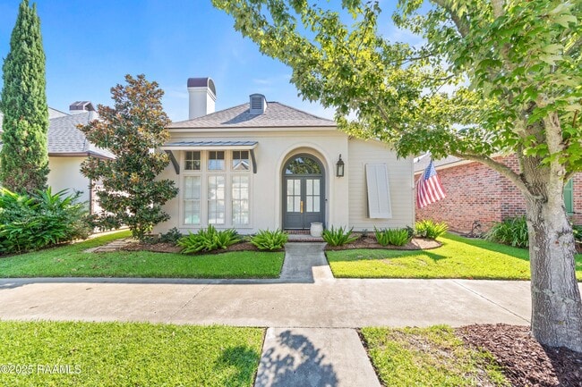 415 Harbor Rd in Youngsville, LA - Building Photo - Building Photo