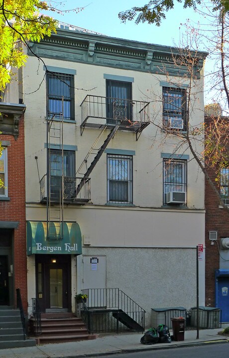 206 Flatbush Ave in Brooklyn, NY - Building Photo