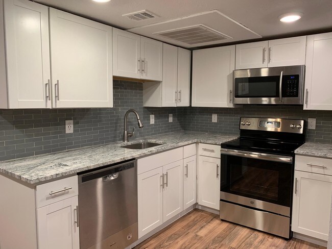 4021 Gilbert Ave, Unit 7 in Dallas, TX - Building Photo - Building Photo