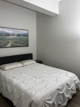 133 Salem St, Unit 217 in Revere, MA - Foto de edificio - Building Photo