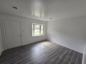 4408 Butler Ln in Petersburg, VA - Building Photo - Building Photo