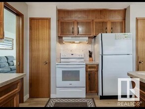 14903-1473A 73A St NW in Edmonton, AB - Building Photo - Building Photo