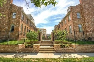 338 Clayton St in Denver, CO - Building Photo