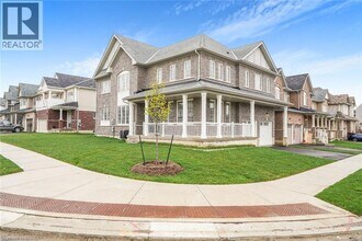 8 Tate St in Brantford, ON - Building Photo - Building Photo