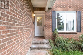 45 Raftus Square in Ottawa, ON - Building Photo - Building Photo