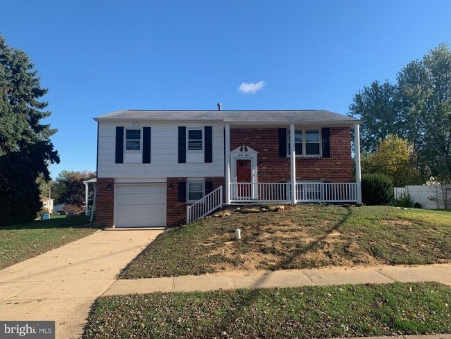 property at 38 Guenever Dr