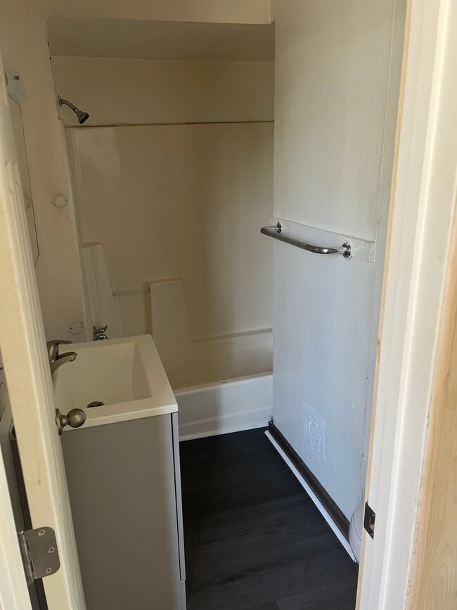 319 W Diamond St in Butler, PA - Building Photo - Building Photo