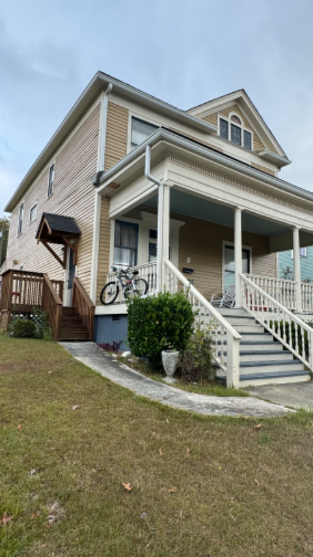 property at 1065 Oglethorpe St