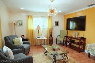 931 20th St SE in Naples, FL - Building Photo - Building Photo