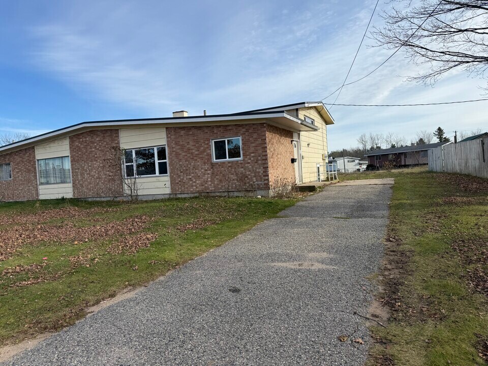 13 Cedar Grove Dr in Kincheloe, MI - Building Photo