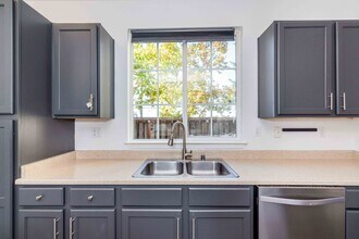 2641 Gobar Ln in Santa Rosa, CA - Building Photo - Building Photo